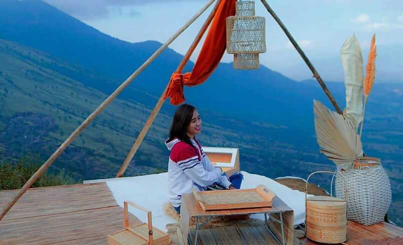 Fun Camp di Bukit Parama Satwika Sambil Menikmati Indahnya Panorama Swiss van Java